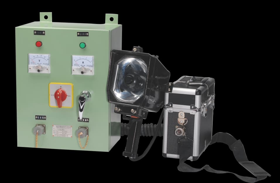 Đèn tín hiệu hàng hải CXD8 Warom — hình 3