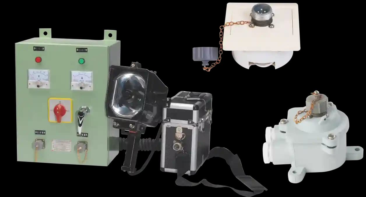 Đèn tín hiệu hàng hải CXD8